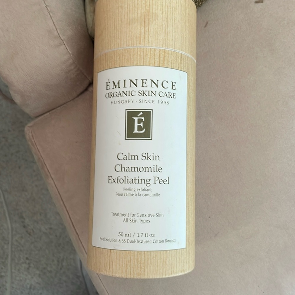 Eminence Calm Skin Chamomile Exfoliating Peel. New in box